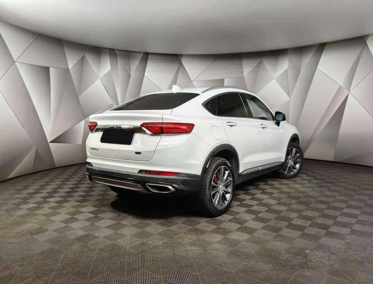 Geely Tugella 2022 года с пробегом. Фото: #1