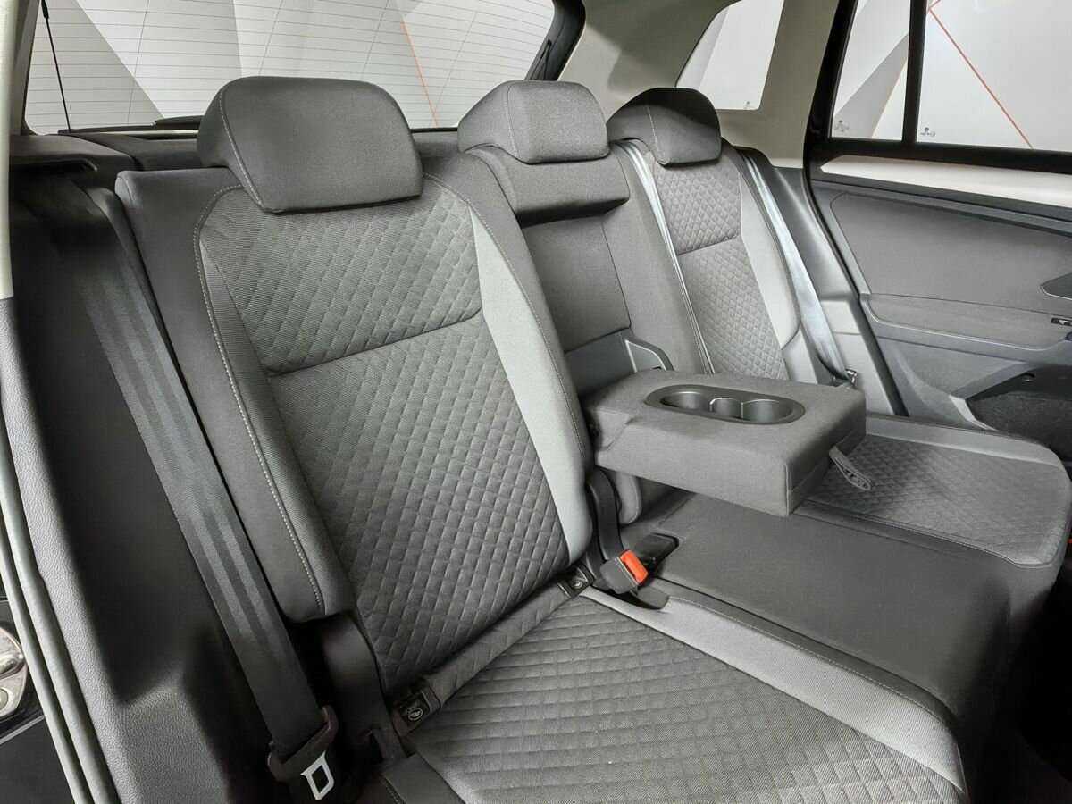 Volkswagen Tiguan 2020 года с пробегом. Фото: #12