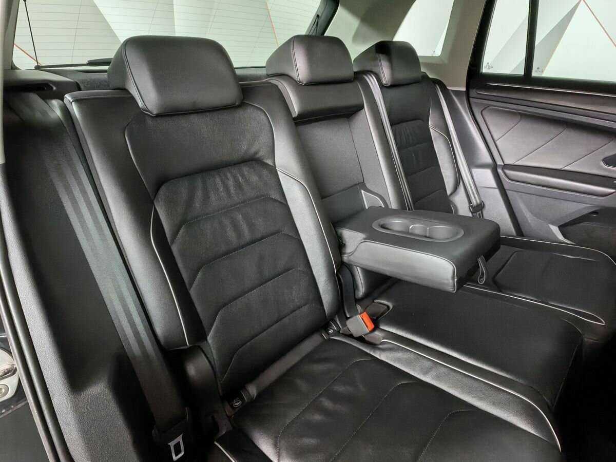 Volkswagen Tiguan 2018 года с пробегом. Фото: #10