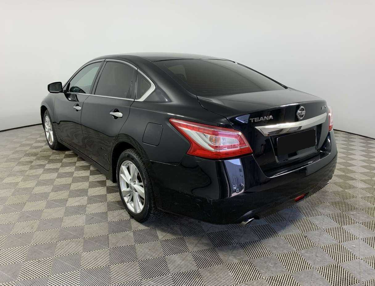 Nissan Teana 2015 года с пробегом. Фото: #6