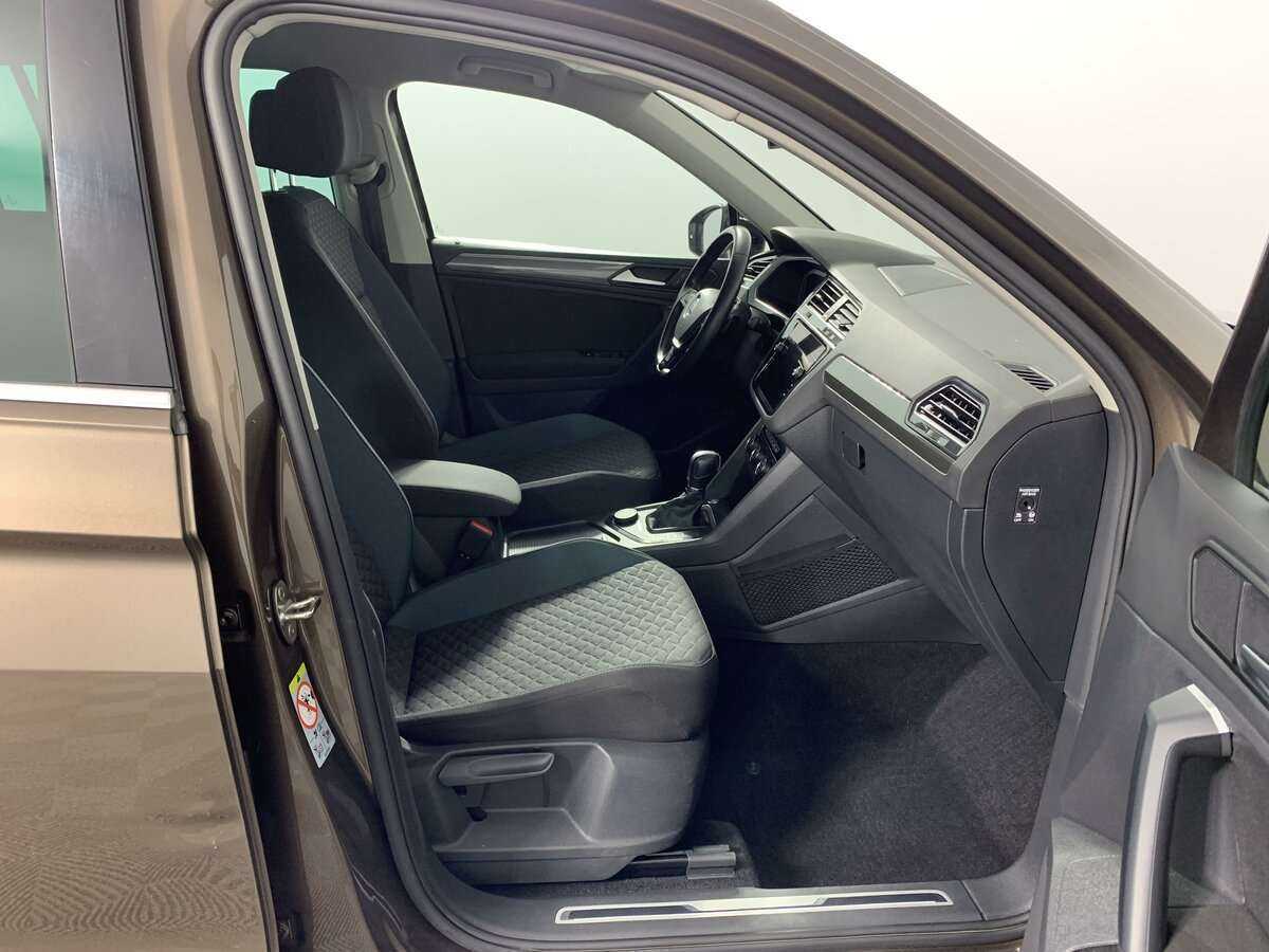 Volkswagen Tiguan 2019 года с пробегом. Фото: #14