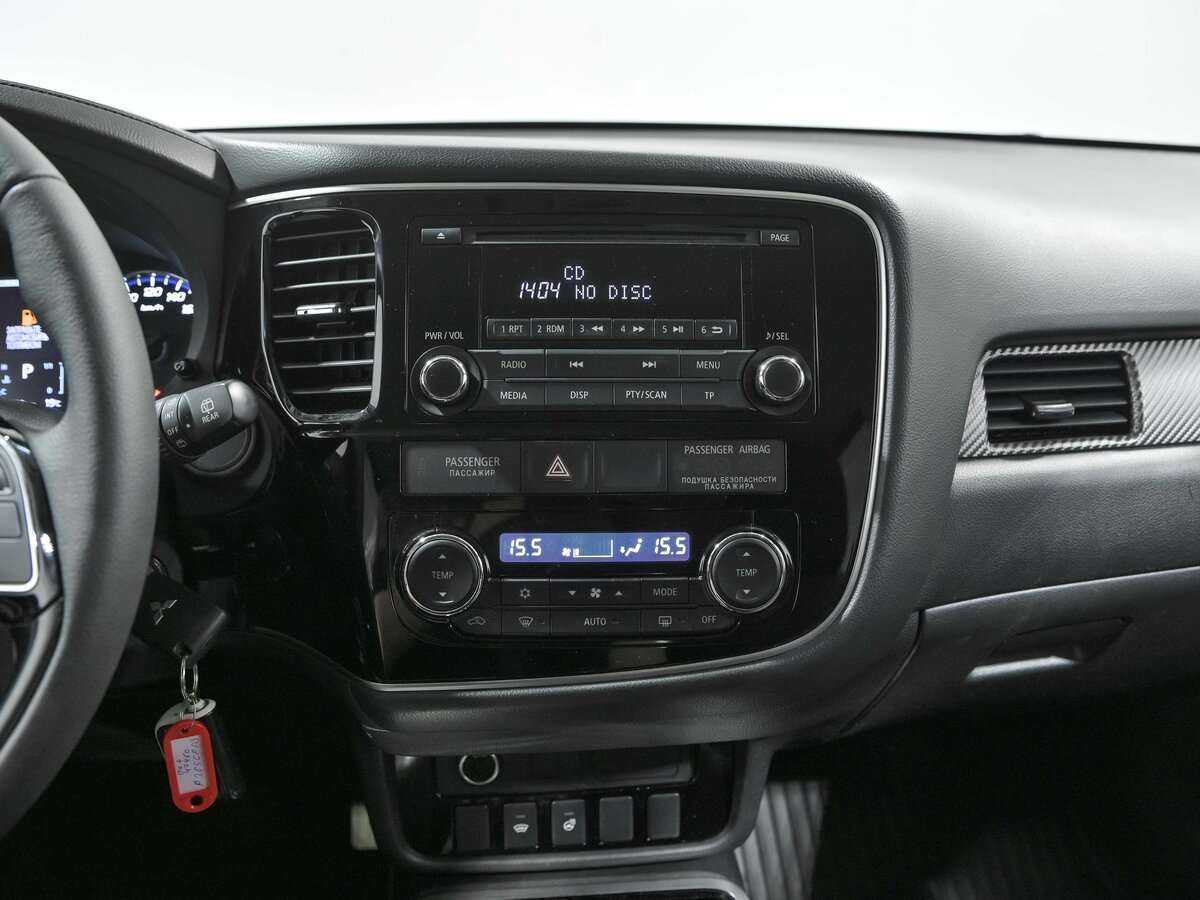 Mitsubishi Outlander 2018 года с пробегом. Фото: #10