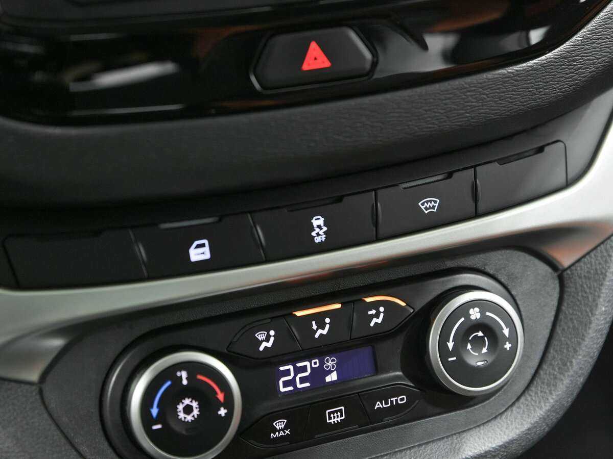 Б/У Лада (ВАЗ) Веста 2021 года. Фото: #11