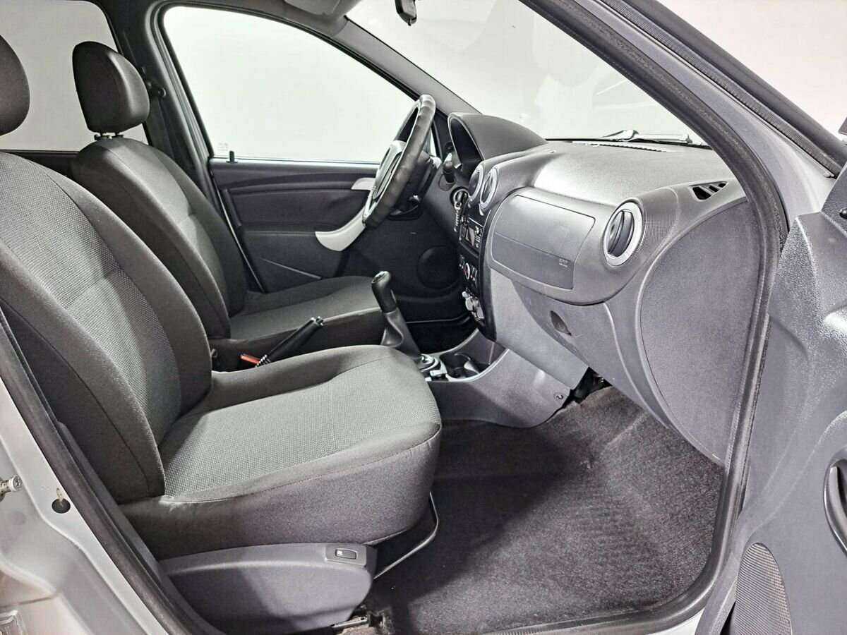 Б/У Лада (ВАЗ) Ларгус 2019 года. Фото: #8