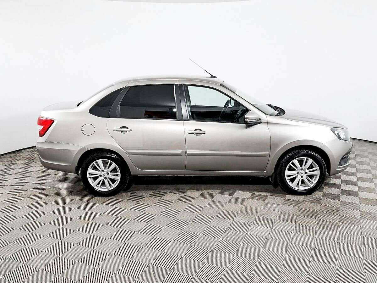 Б/У Лада (ВАЗ) Гранта 2019 года. Фото: #3