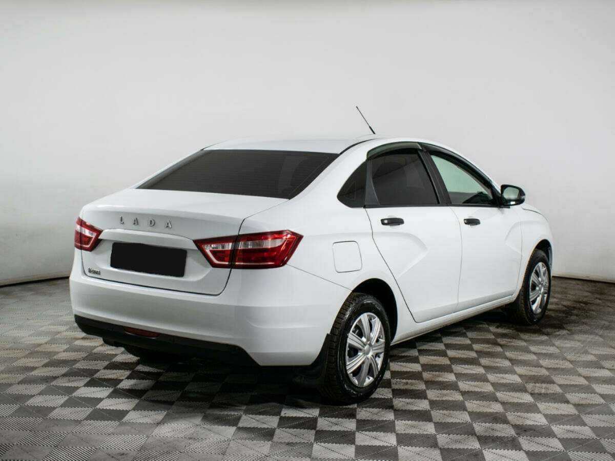 Б/У Лада (ВАЗ) Веста 2021 года. Фото: #4