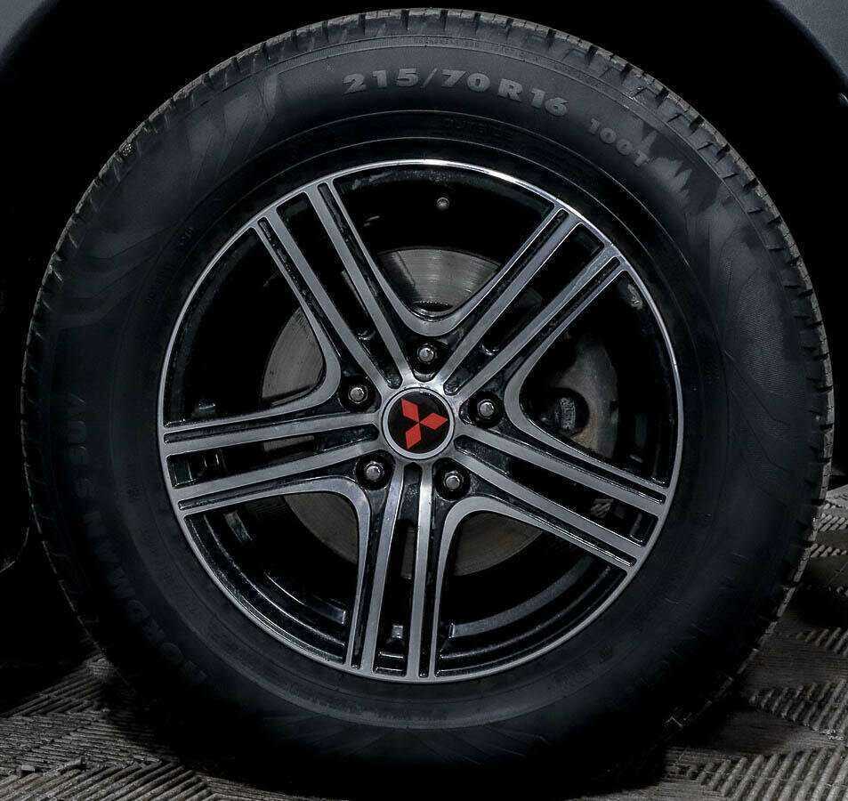 Mitsubishi Outlander 2013 года с пробегом. Фото: #13