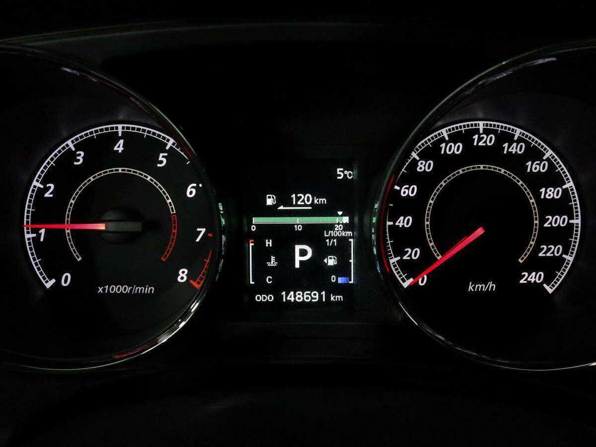 Mitsubishi ASX 2014 года с пробегом. Фото: #8