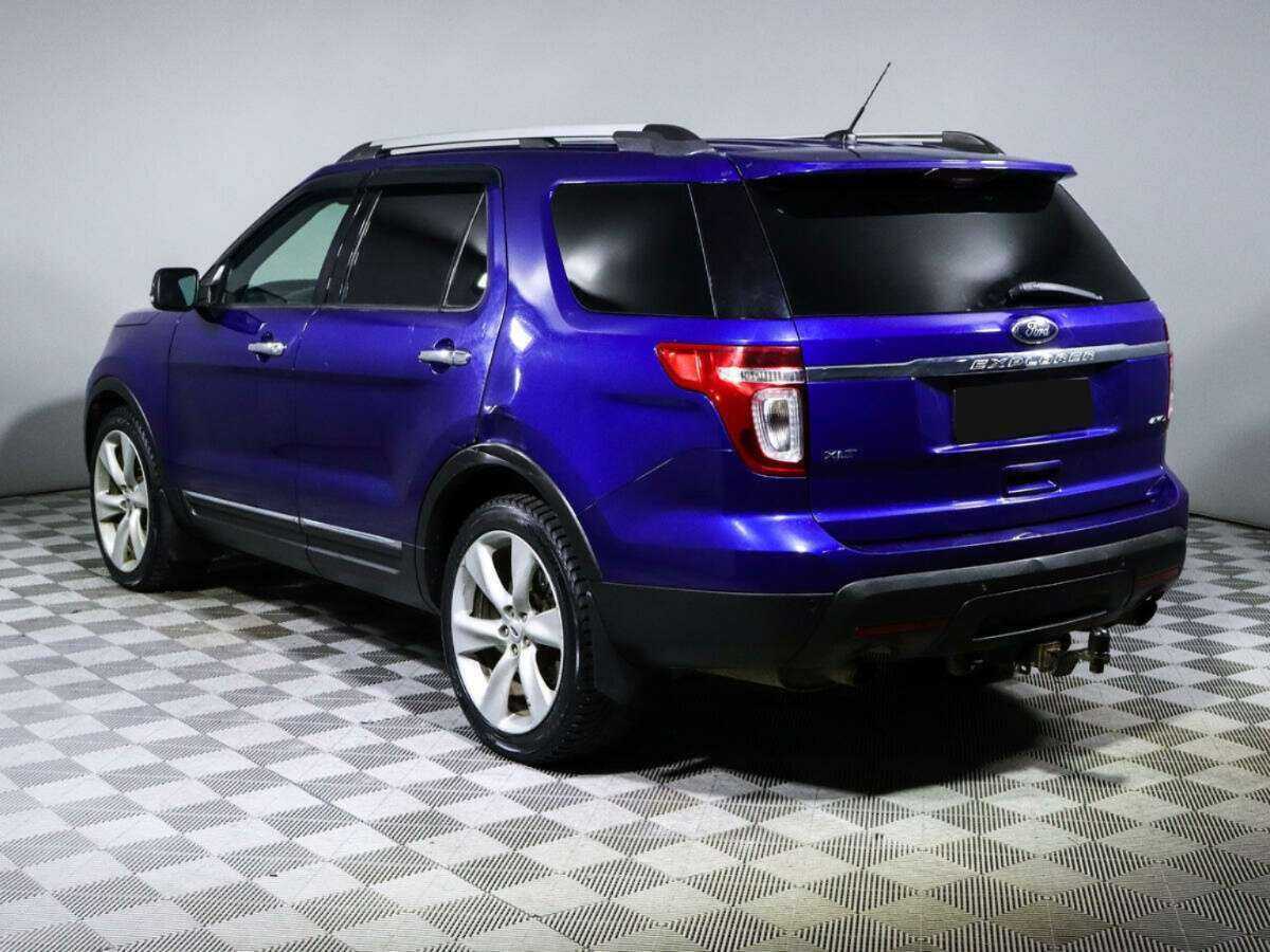 Ford Explorer 2014 года с пробегом. Фото: #5