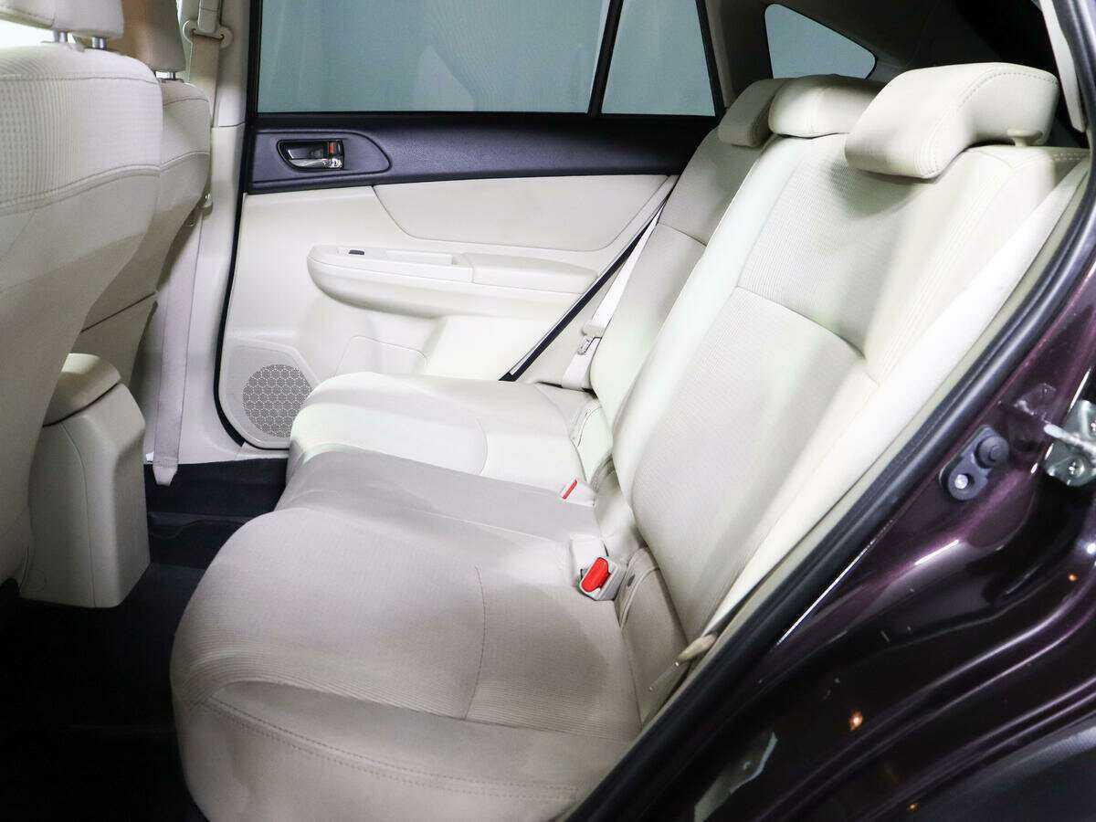 Subaru XV 2012 года с пробегом. Фото: #7