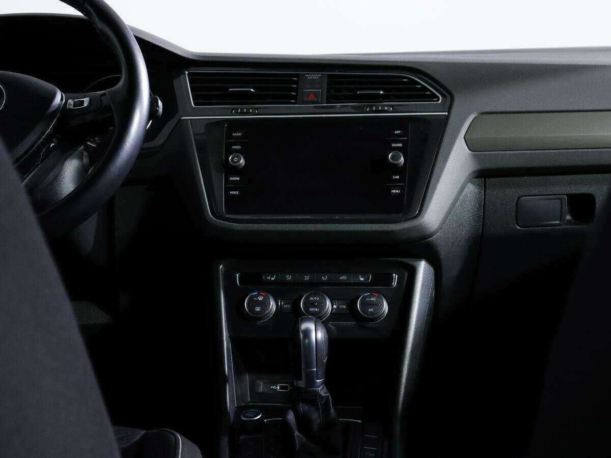 Volkswagen Tiguan 2018 года с пробегом. Фото: #11