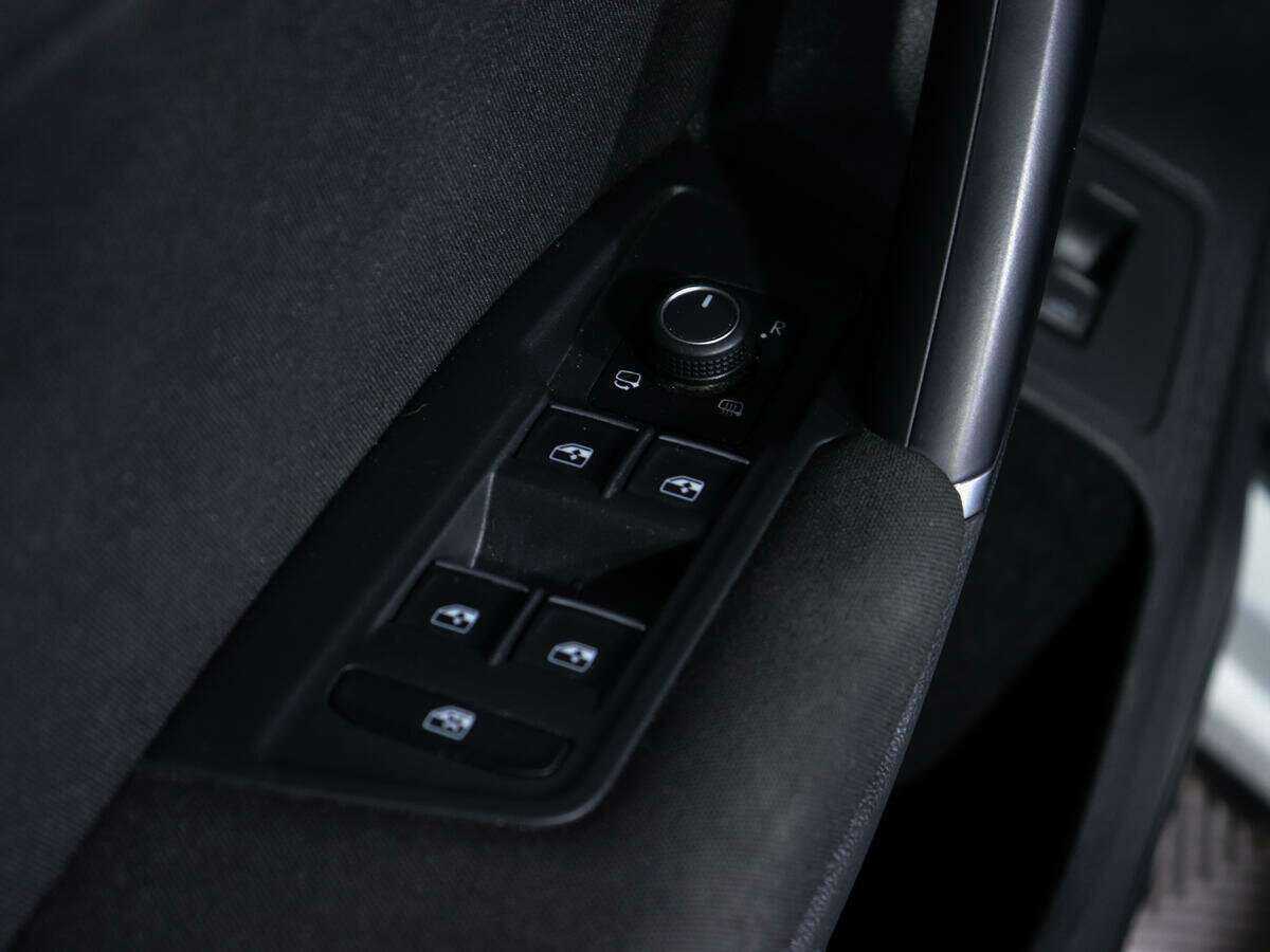 Volkswagen Tiguan 2018 года с пробегом. Фото: #14