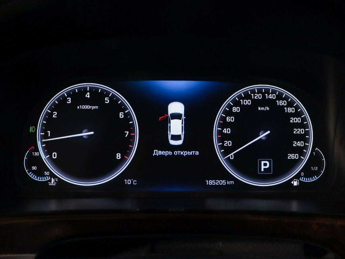 Hyundai Equus 2014 года с пробегом. Фото: #8