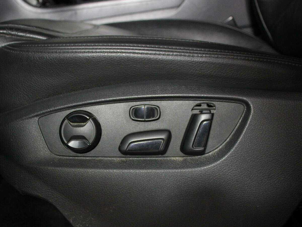 Volkswagen Touareg 2015 года с пробегом. Фото: #17