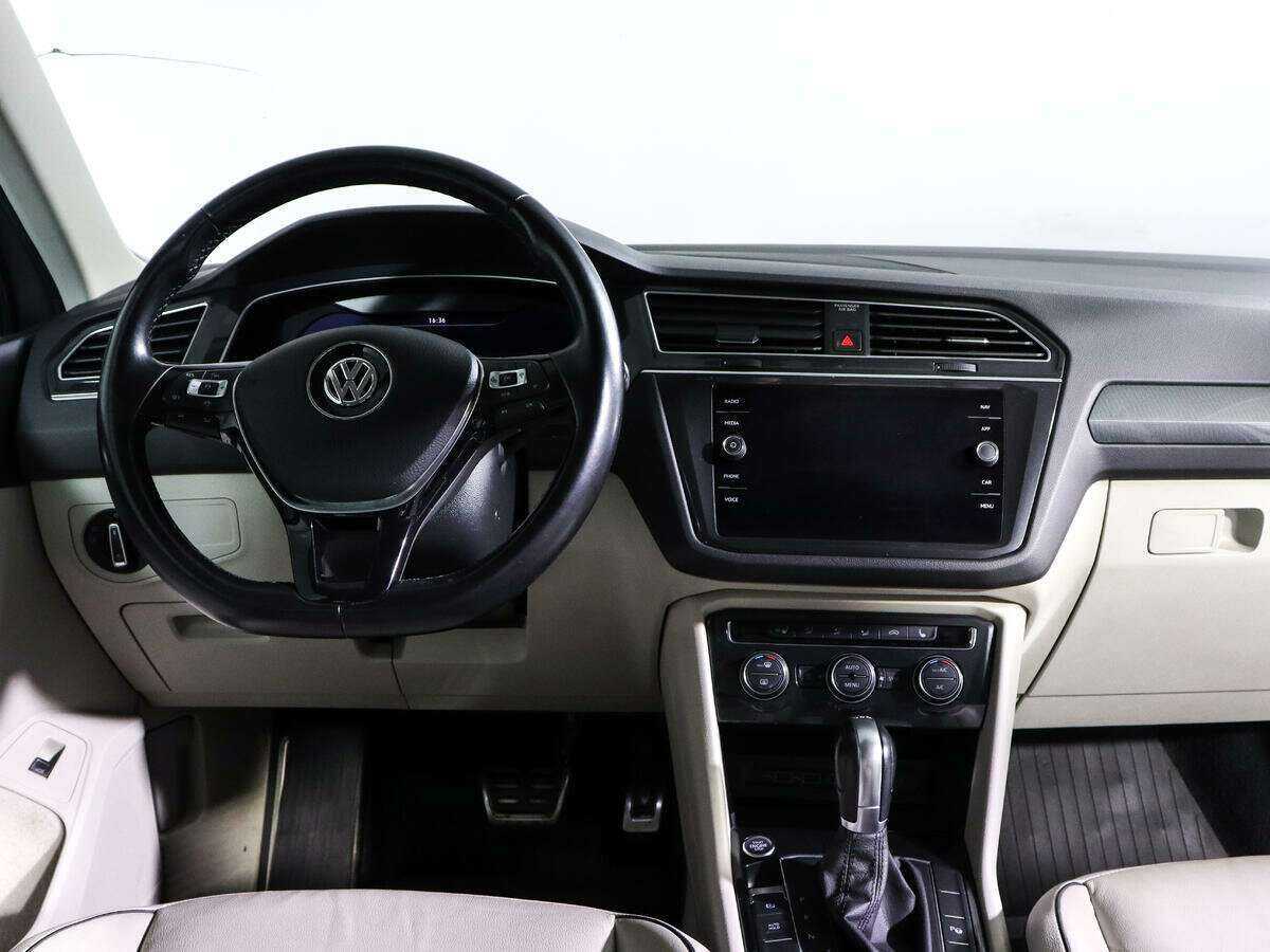 Volkswagen Tiguan 2018 года с пробегом. Фото: #11