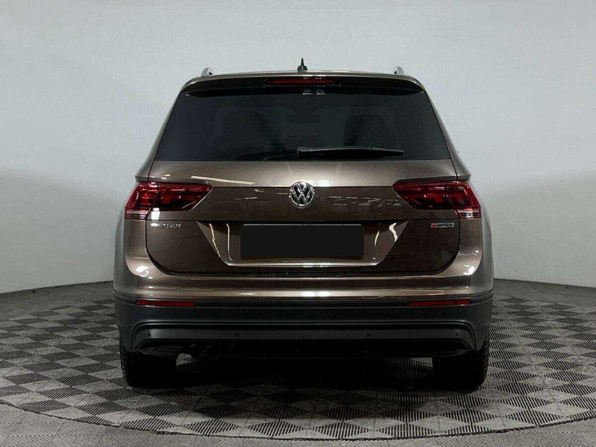 Volkswagen Tiguan 2019 года с пробегом. Фото: #5