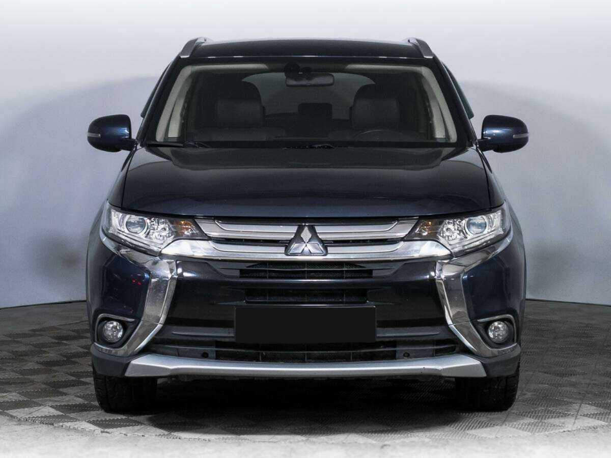 Mitsubishi Outlander 2017 года с пробегом. Фото: #1