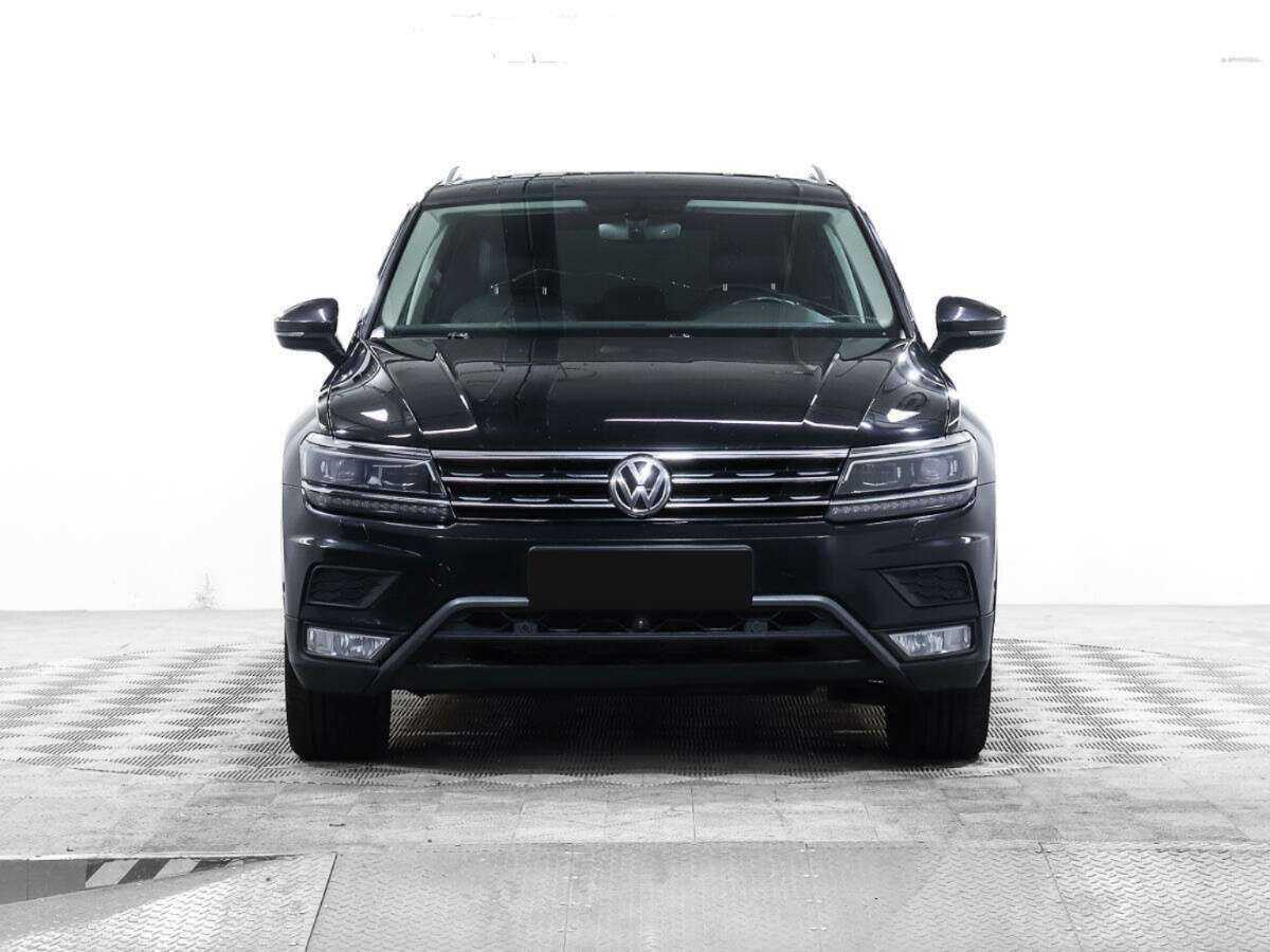 Volkswagen Tiguan 2017 года с пробегом. Фото: #1