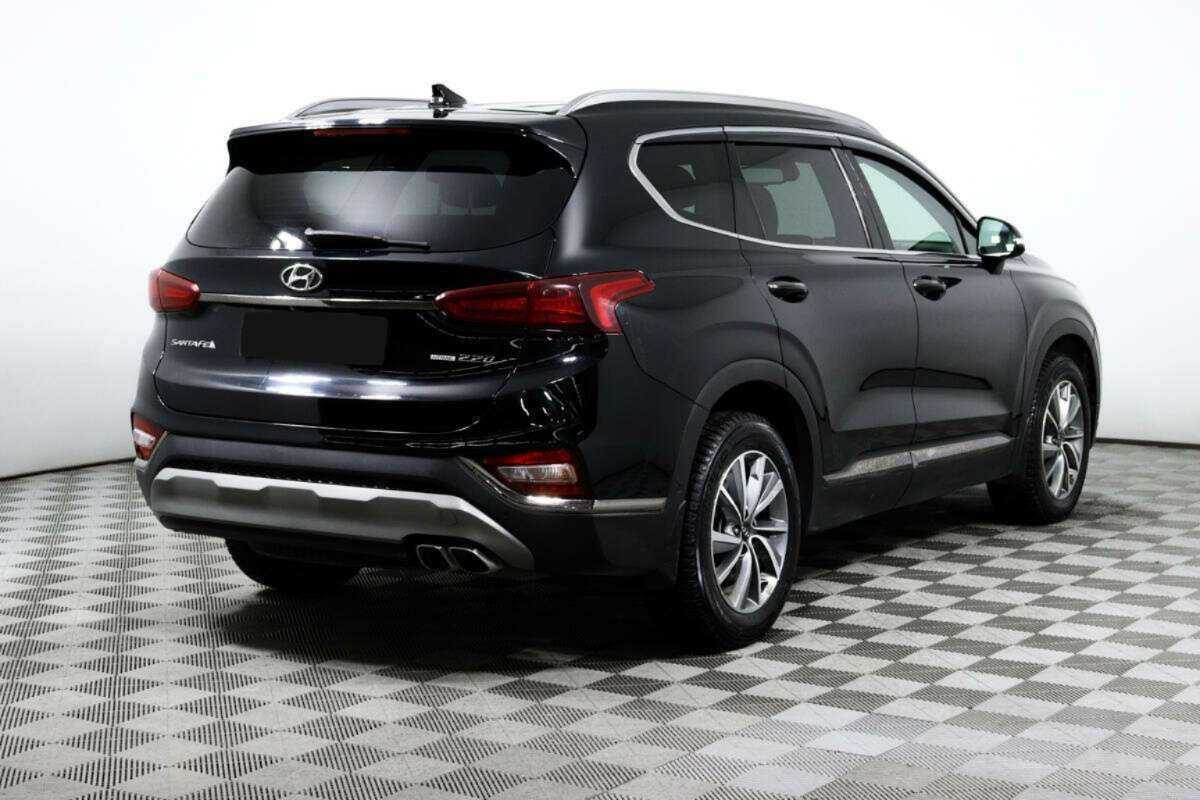 Hyundai Santa Fe 2019 года с пробегом. Фото: #4