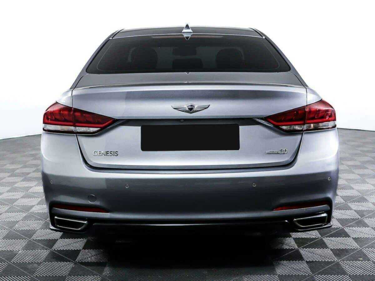Hyundai Genesis 2014 года с пробегом. Фото: #5