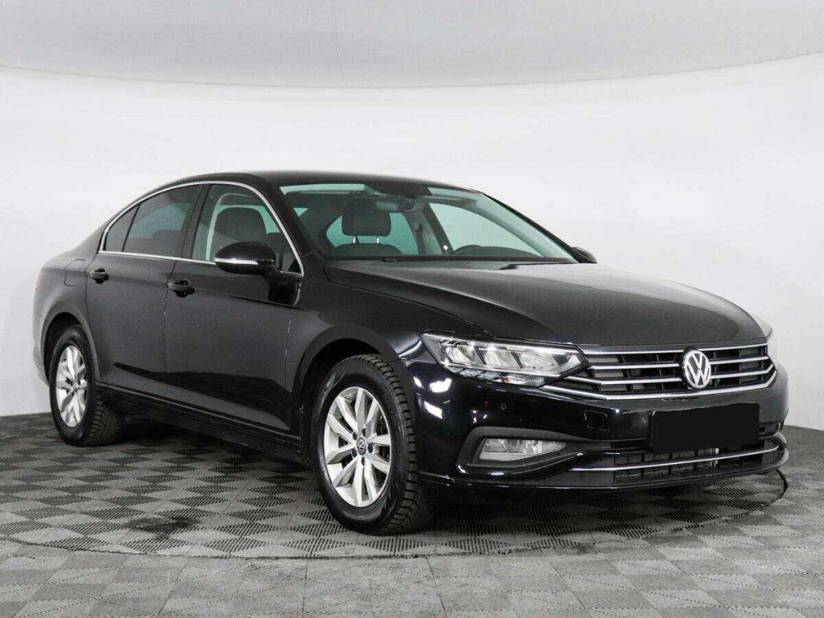 Volkswagen Passat 2020 года с пробегом. Фото: #2
