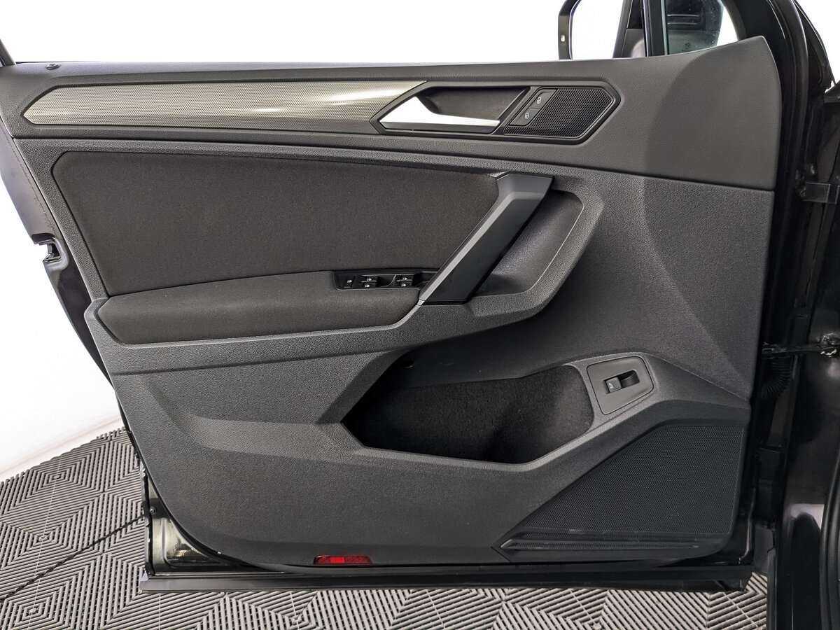 Volkswagen Tiguan 2019 года с пробегом. Фото: #17