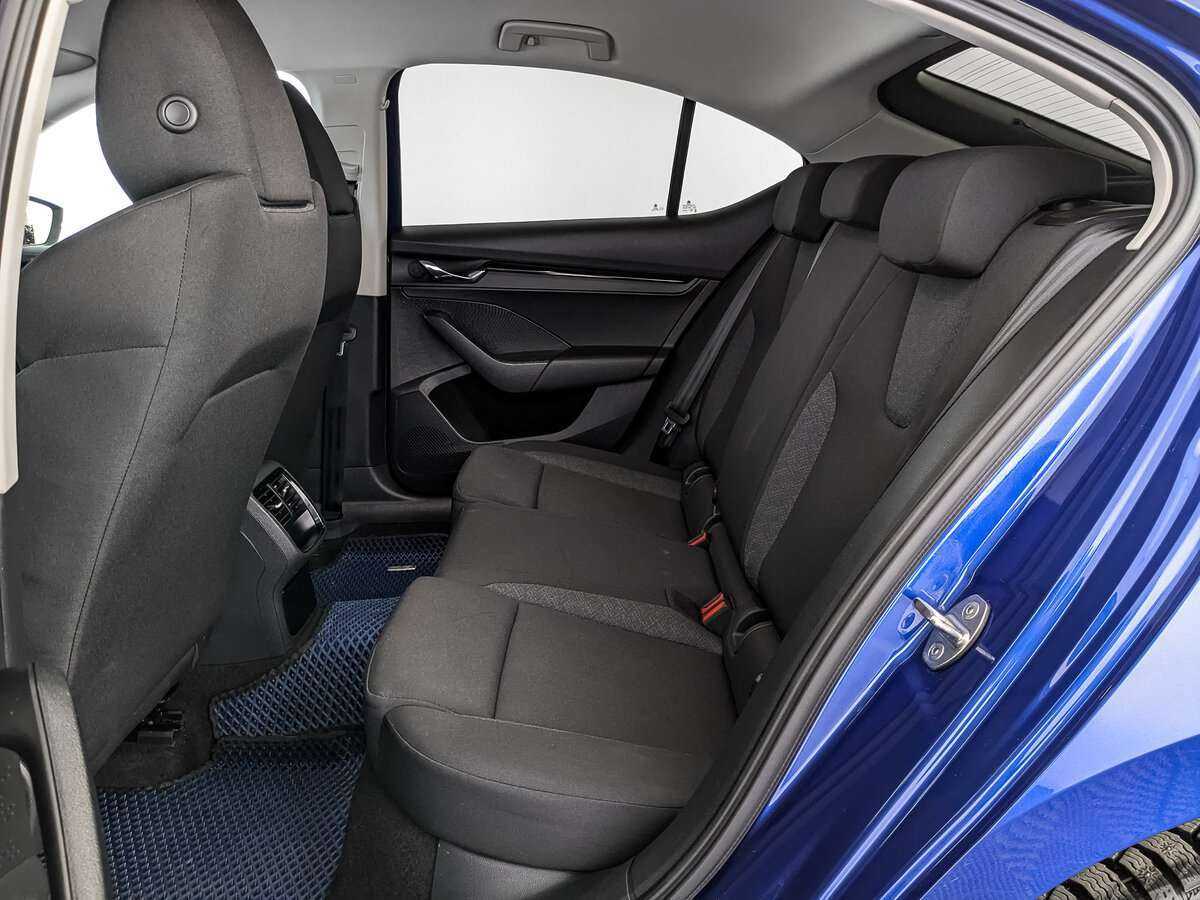 Skoda Octavia 2021 года с пробегом. Фото: #13