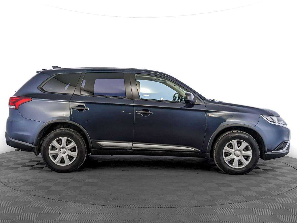 Mitsubishi Outlander 2019 года с пробегом. Фото: #3