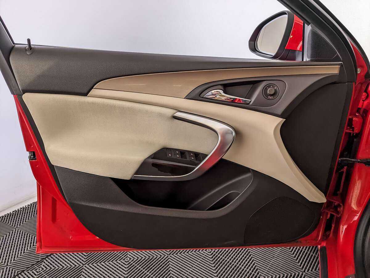 Opel Insignia 2012 года с пробегом. Фото: #13