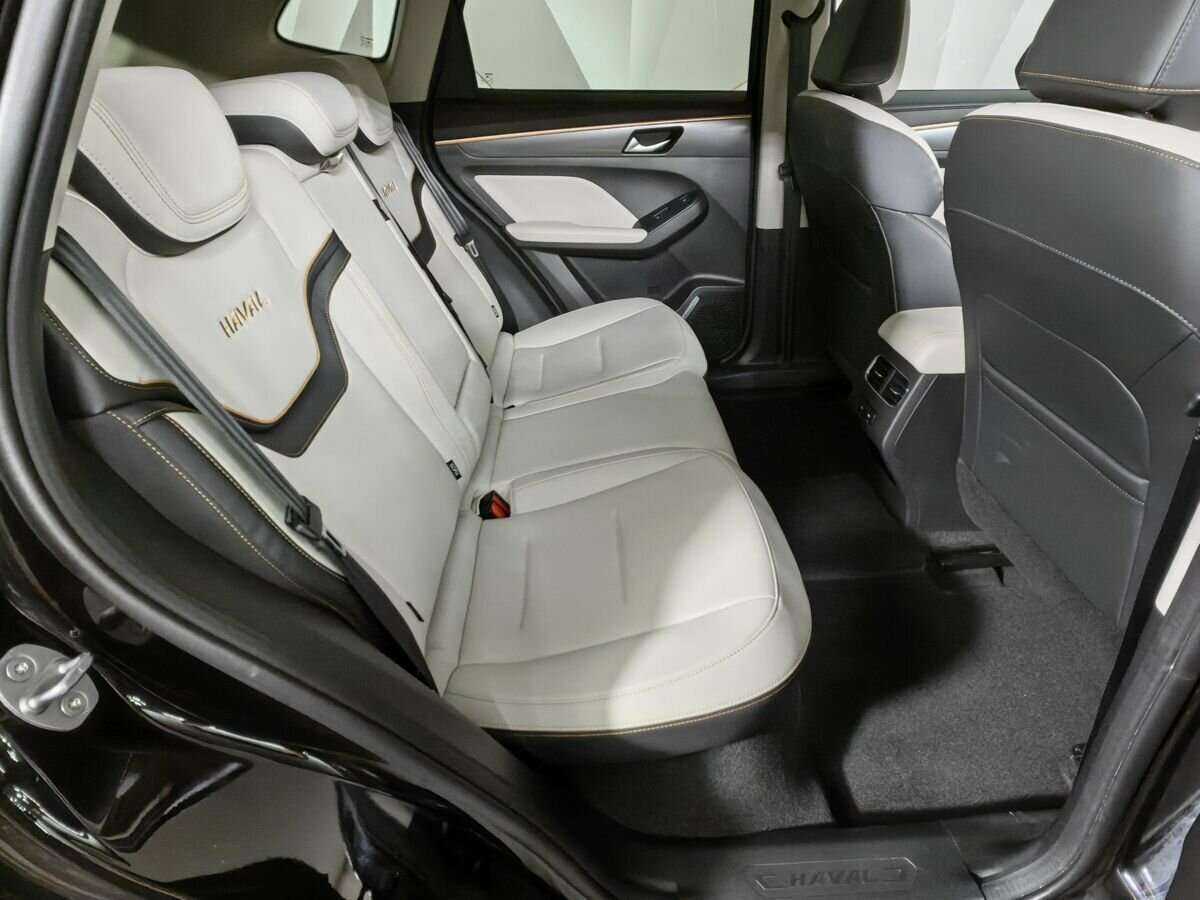 Б/У Хавал Джолион 2023 года. Фото: #11