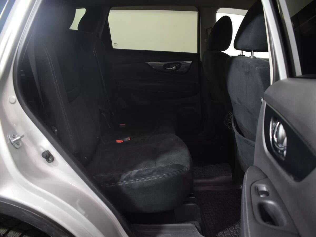 Б/У Ниссан Икс-Трейл 2017 года. Фото: #17