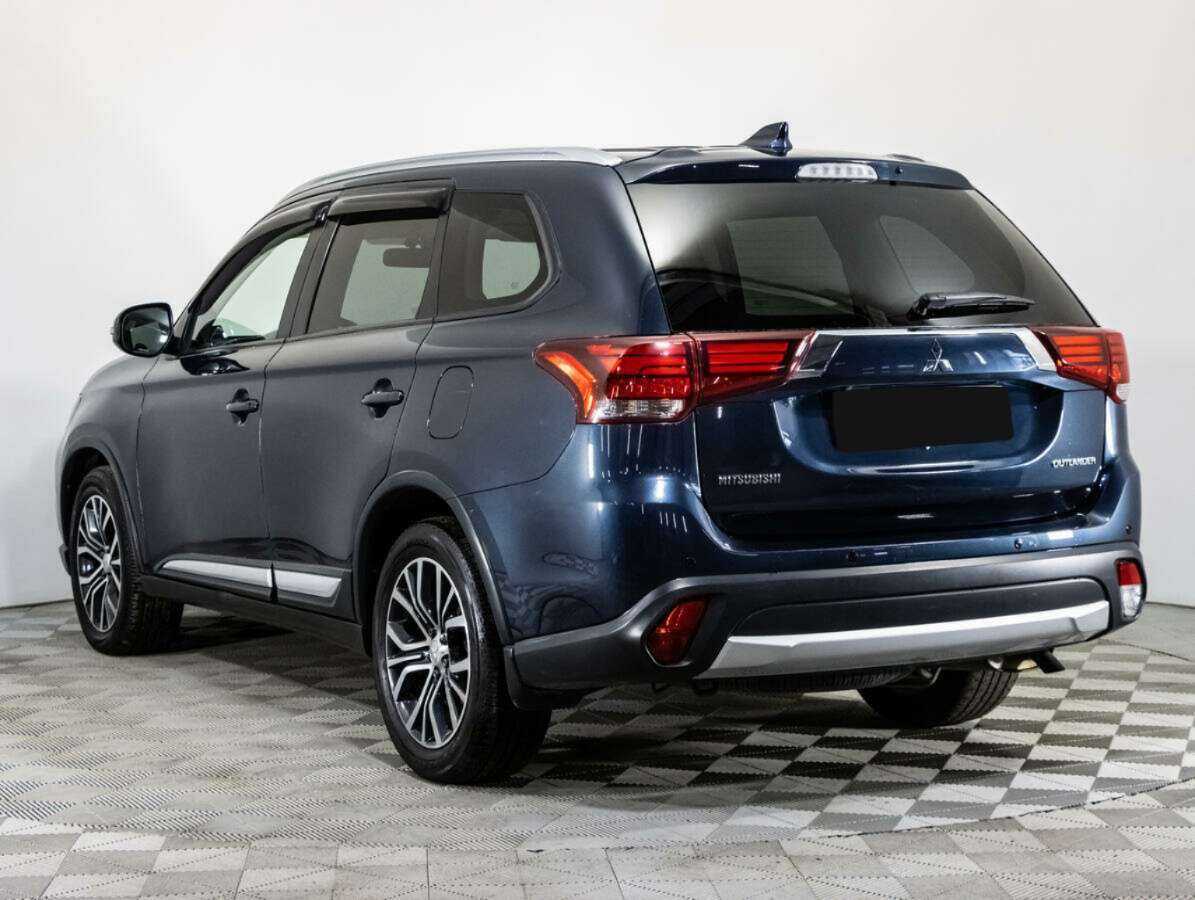 Mitsubishi Outlander 2017 года с пробегом. Фото: #6