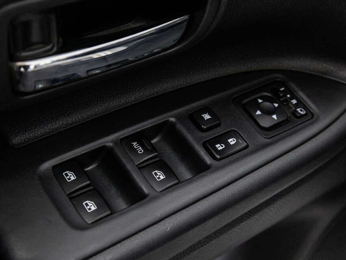 Mitsubishi Outlander 2018 года с пробегом. Фото: #14