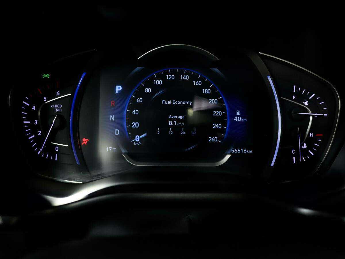 Hyundai Santa Fe 2018 года с пробегом. Фото: #17