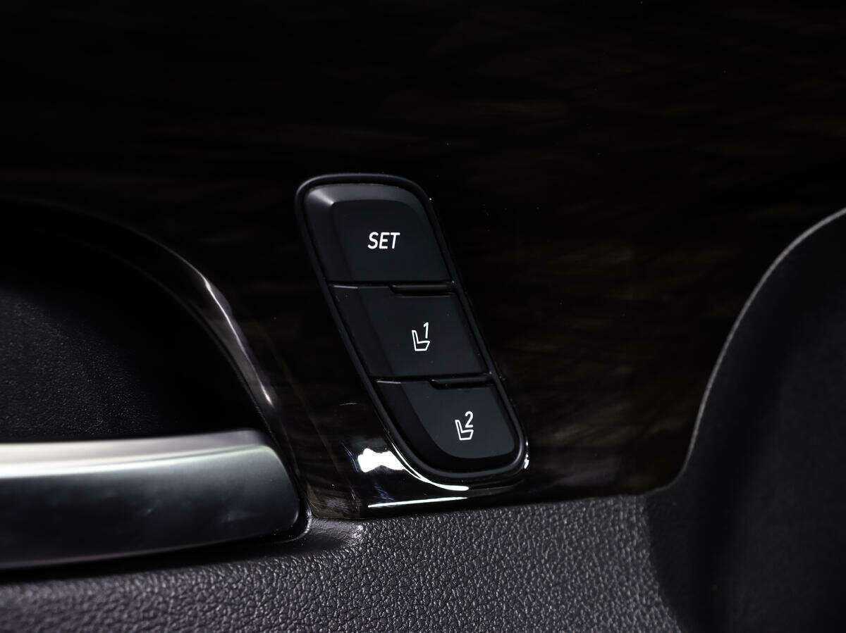 Hyundai Santa Fe 2018 года с пробегом. Фото: #17