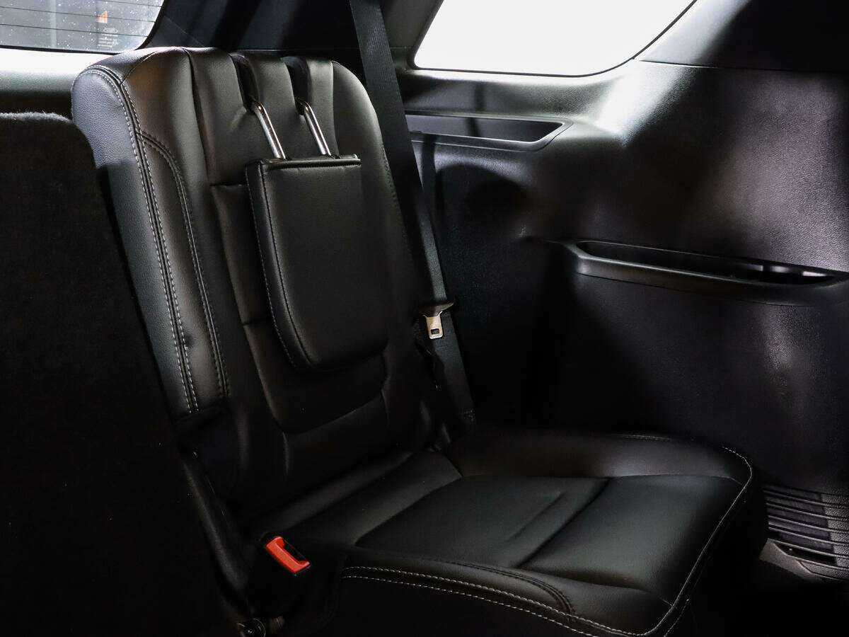 Ford Explorer 2017 года с пробегом. Фото: #15