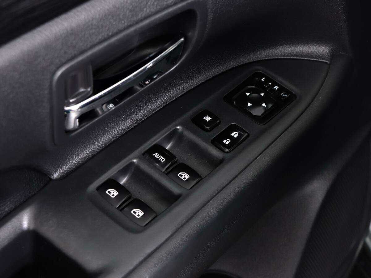 Mitsubishi Outlander 2016 года с пробегом. Фото: #16