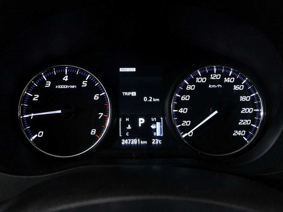 Mitsubishi Outlander 2013 года с пробегом. Фото: #11