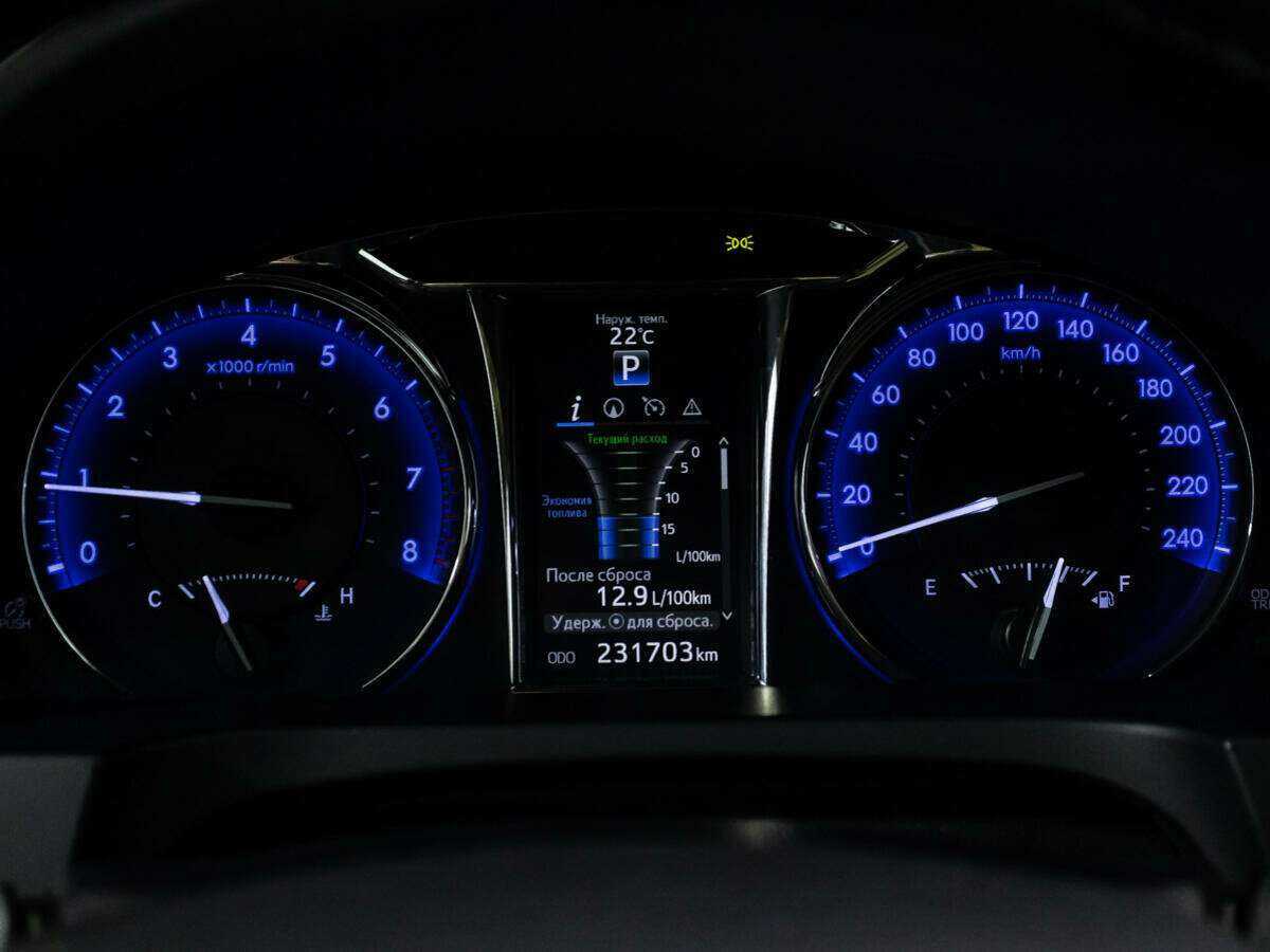 Toyota Camry 2017 года с пробегом. Фото: #11