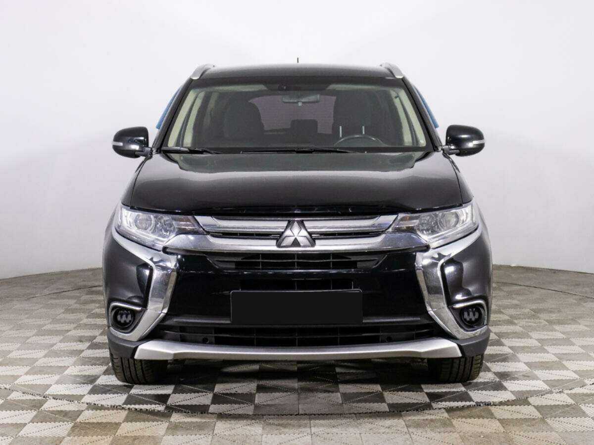 Mitsubishi Outlander 2016 года с пробегом. Фото: #1