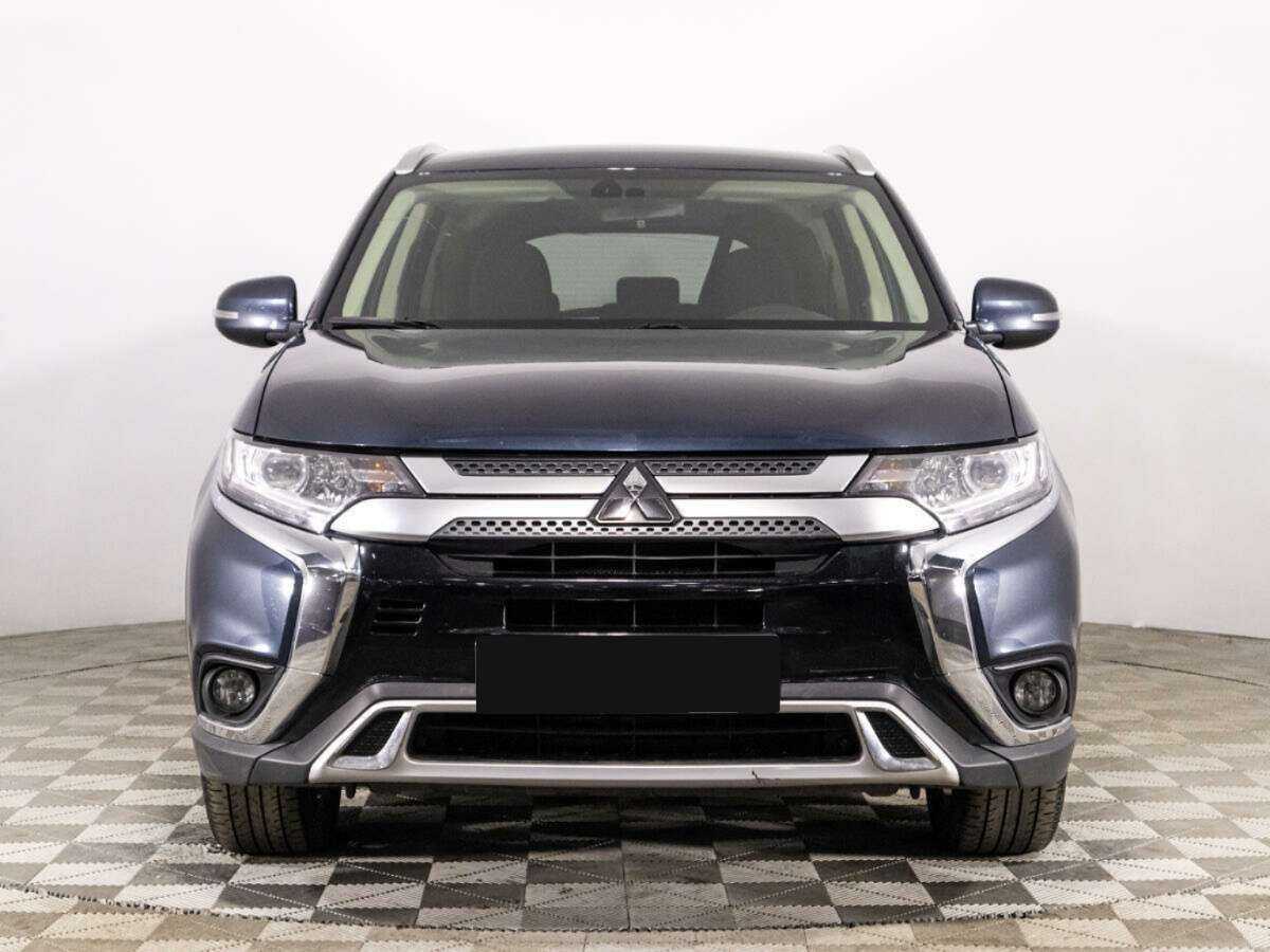 Mitsubishi Outlander 2019 года с пробегом. Фото: #1