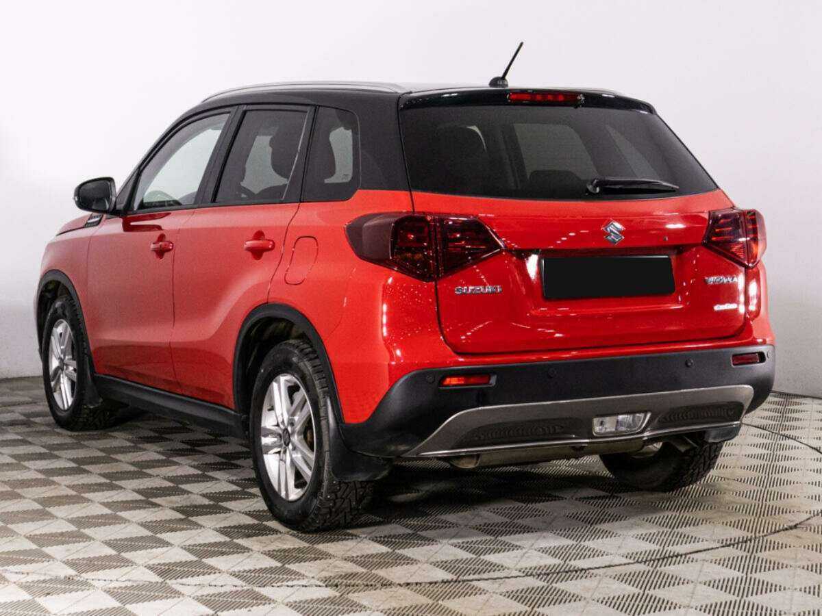 Suzuki Vitara 2021 года с пробегом. Фото: #6