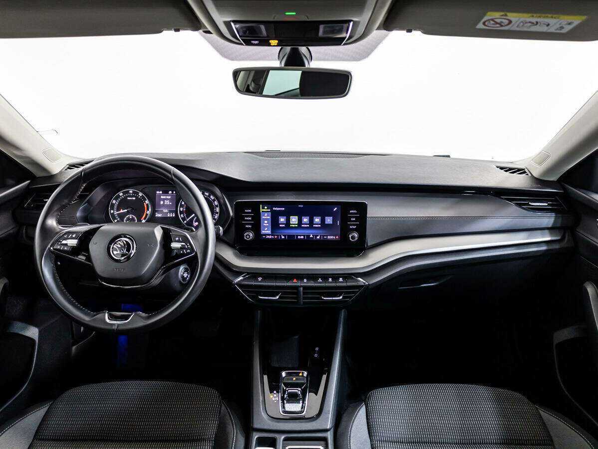 Skoda Octavia 2020 года с пробегом. Фото: #8