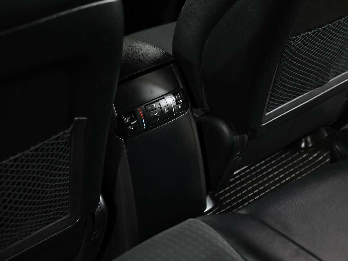 Kia Mohave 2016 года с пробегом. Фото: #7