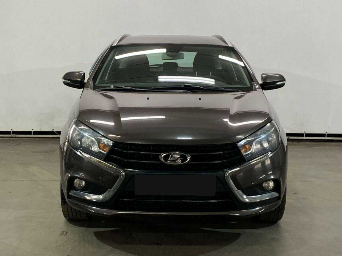 Б/У Лада (ВАЗ) Веста 2019 года. Фото: #1