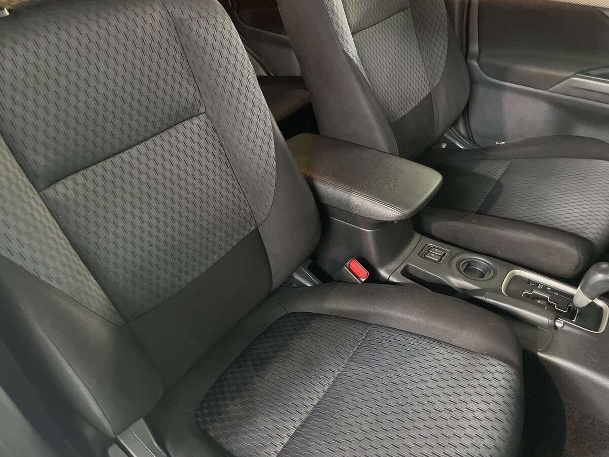 Mitsubishi Outlander 2013 года с пробегом. Фото: #14