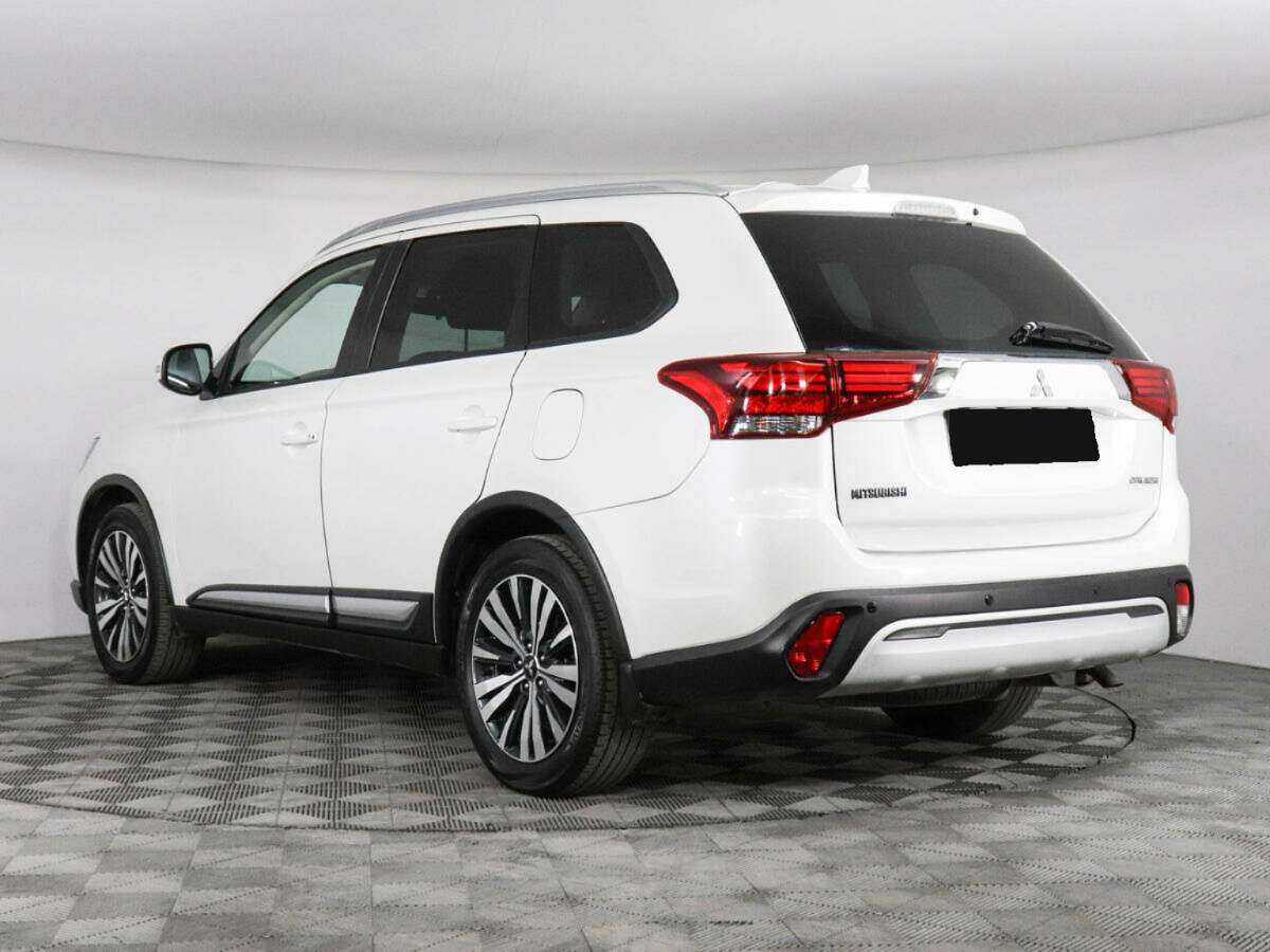 Mitsubishi Outlander 2019 года с пробегом. Фото: #6