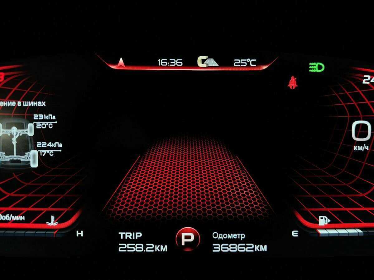 Geely Tugella 2022 года с пробегом. Фото: #14