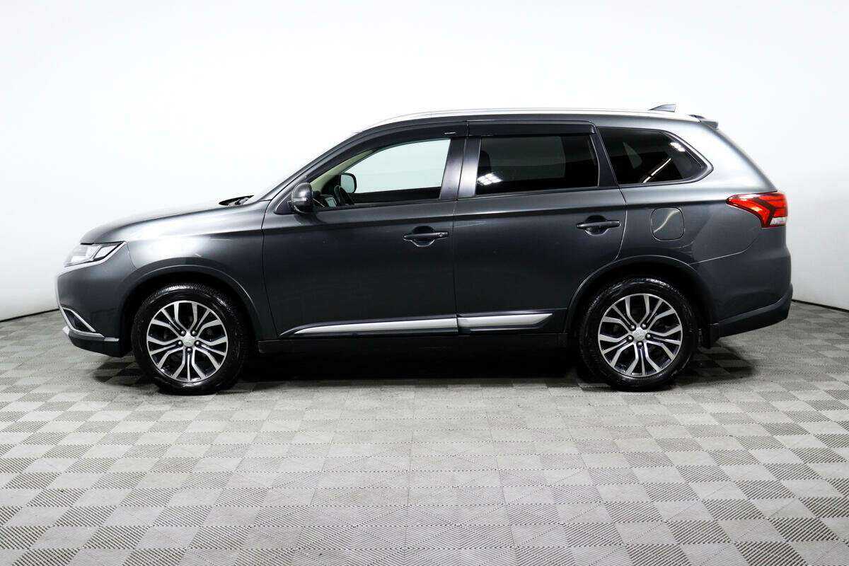 Mitsubishi Outlander 2018 года с пробегом. Фото: #7