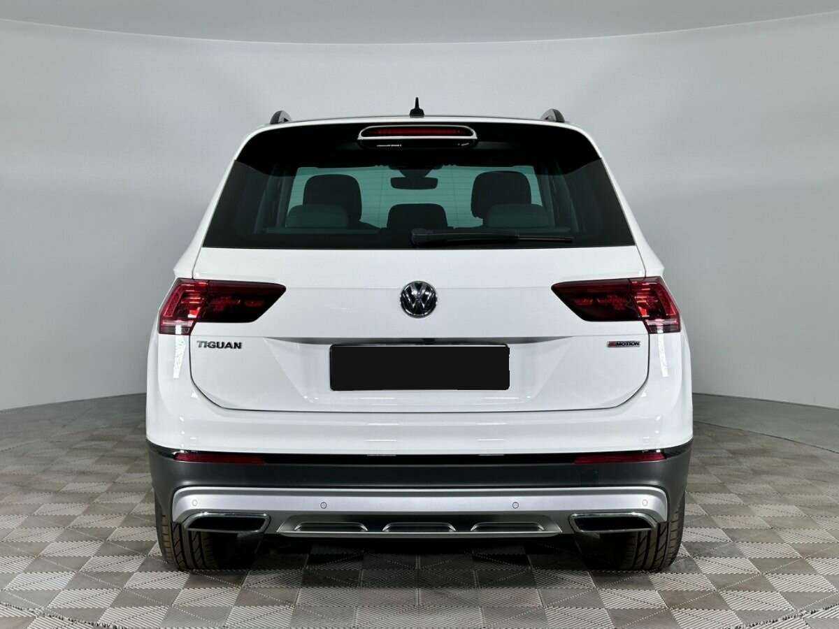 Volkswagen Tiguan 2019 года с пробегом. Фото: #3